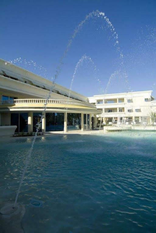 Appartamento Du Lac 1 Desenzano del Garda Buitenkant foto